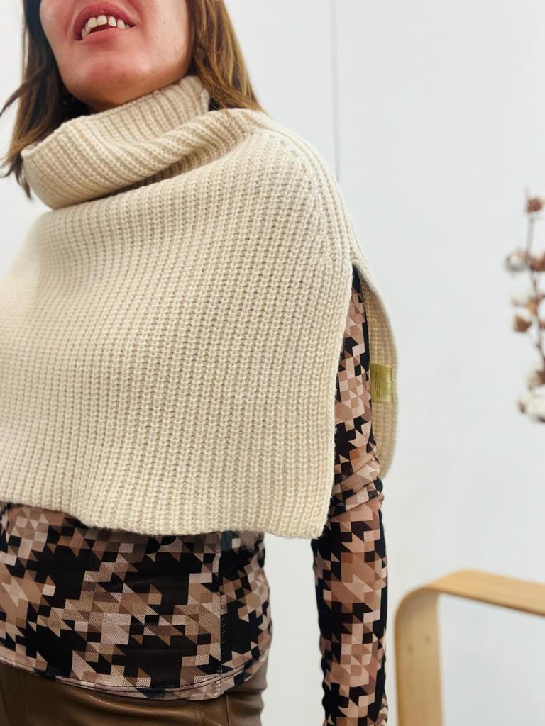 Cuello Amber