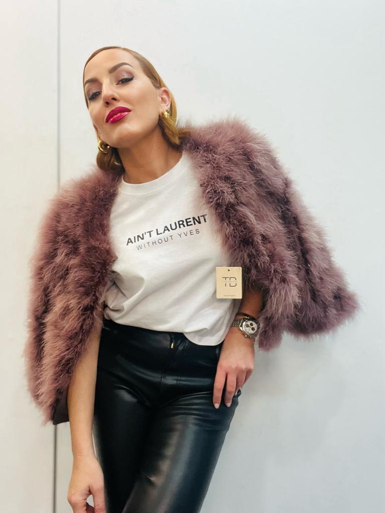 Camiseta Without Yves
