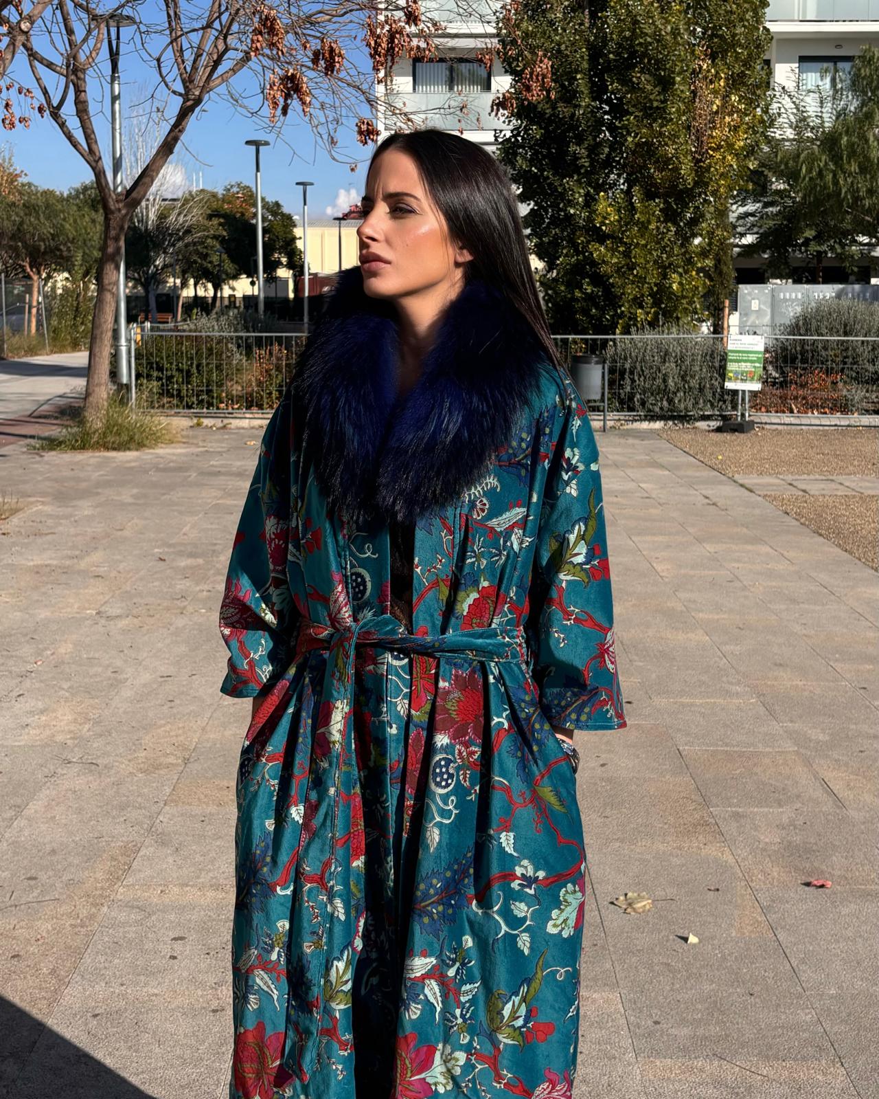 MAXI CUELLO SOLAPA BLUE