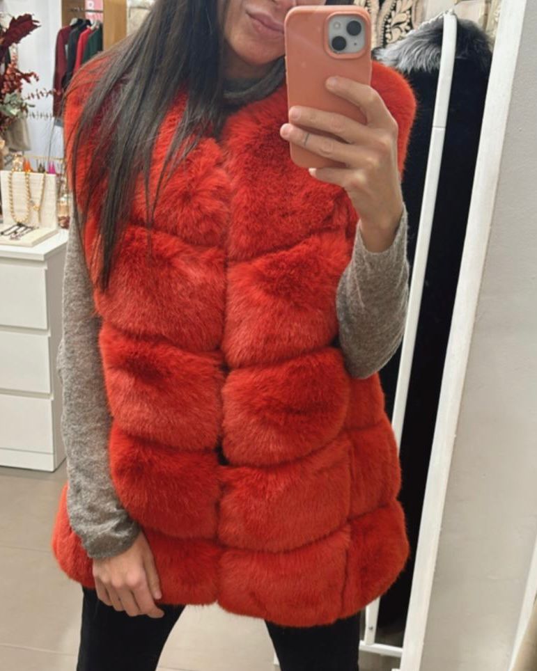 MANDY FAUX FUR VEST