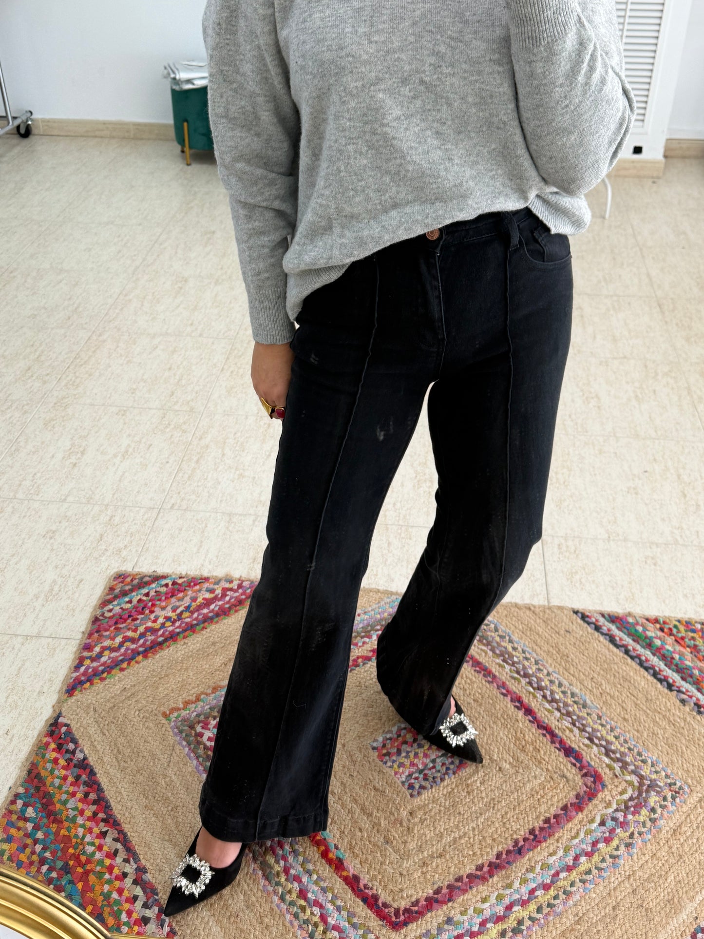 Jean Flare negro