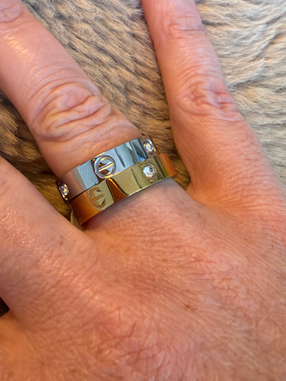 ANILLO LOVE