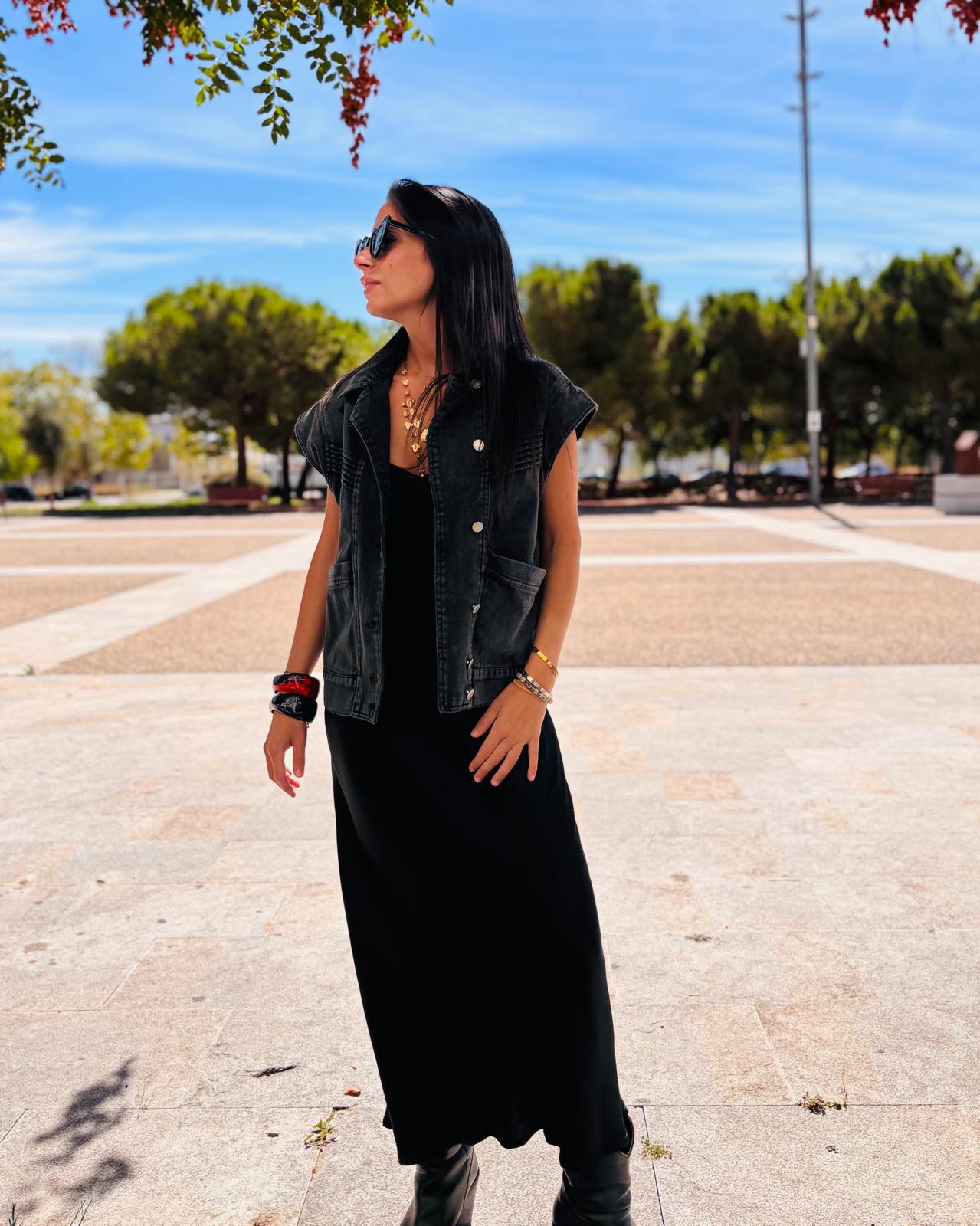 MARA GREY VEST