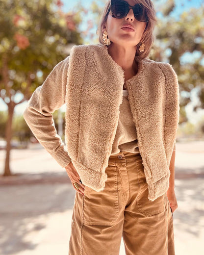 ISABEL VEST PROMO FLASH