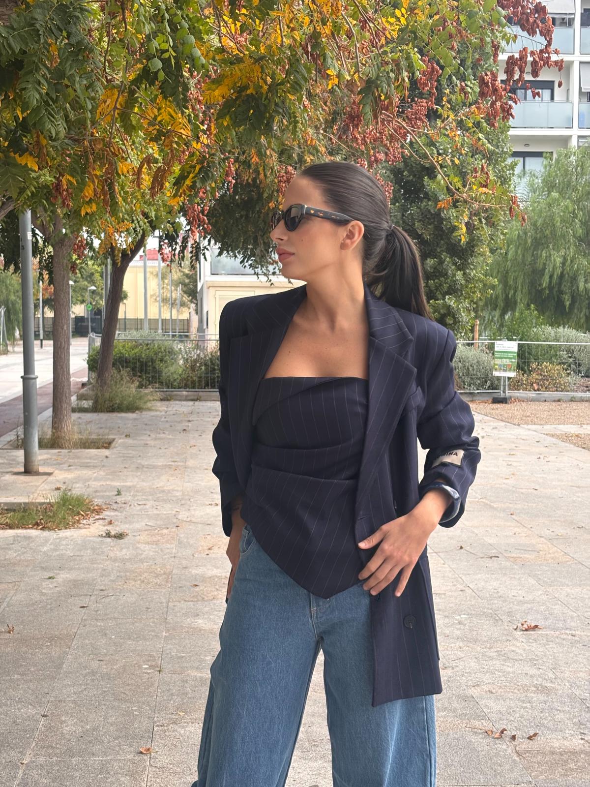 NOELIA LOGO BLAZER