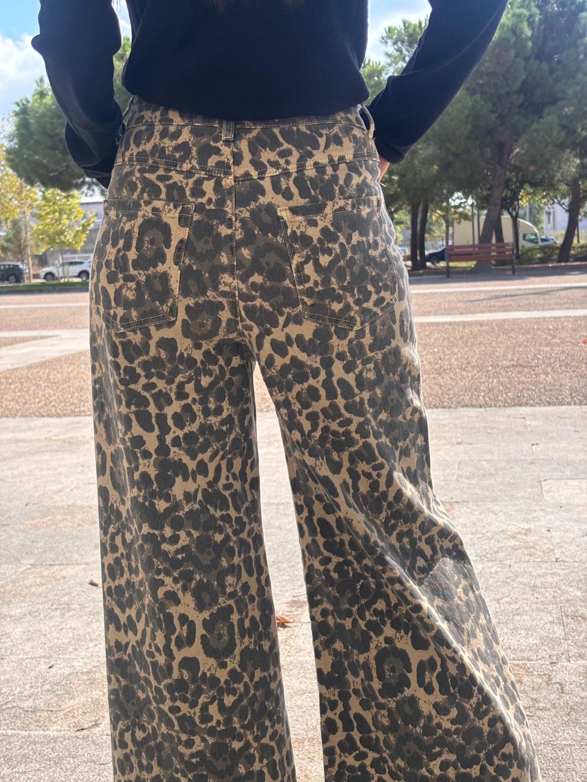 LIZETH PANT
