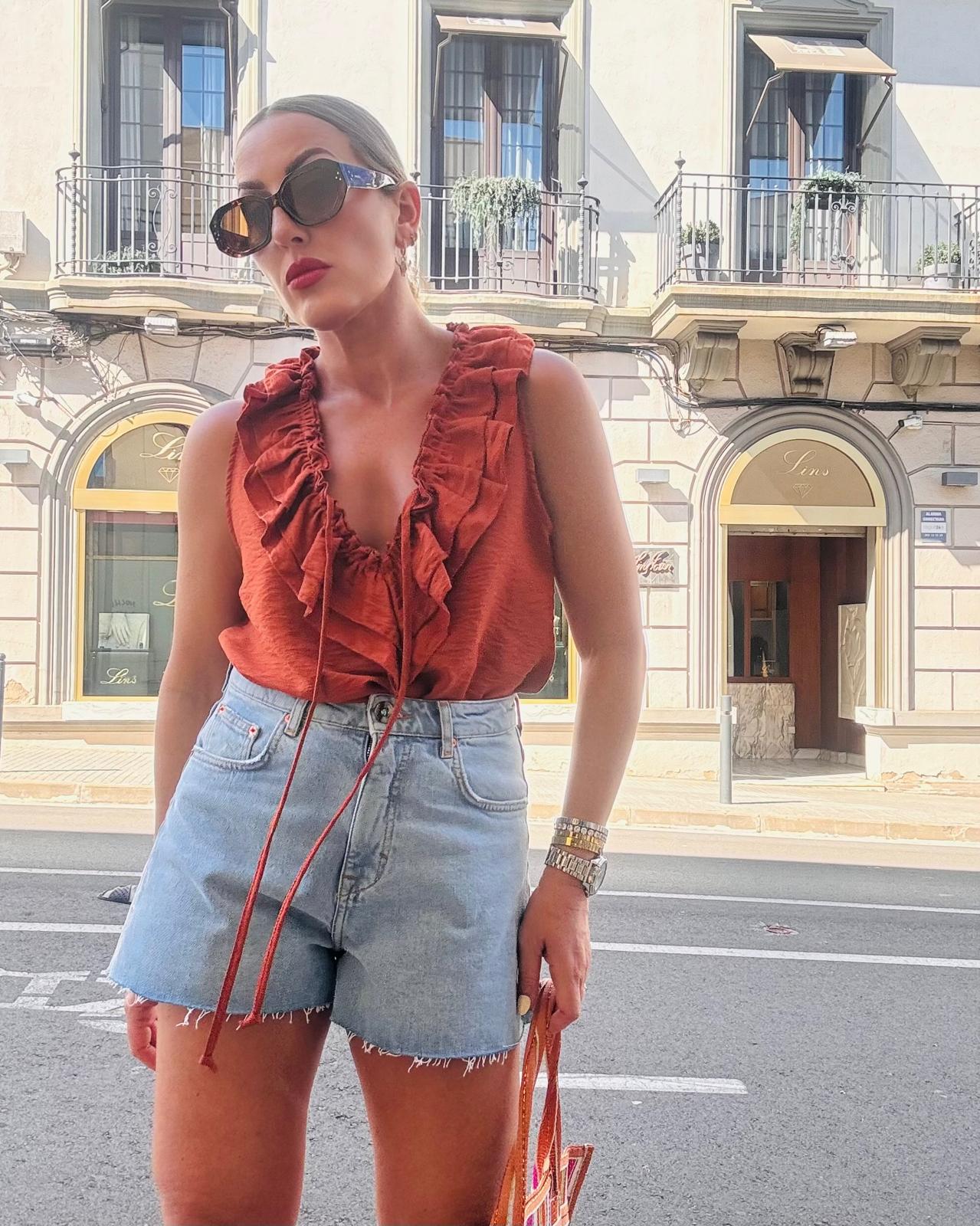LUPE BLUSA
