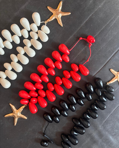 LEANDRA NECKLACE