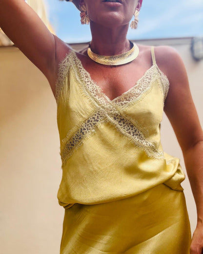 SALLY  SILK TOP