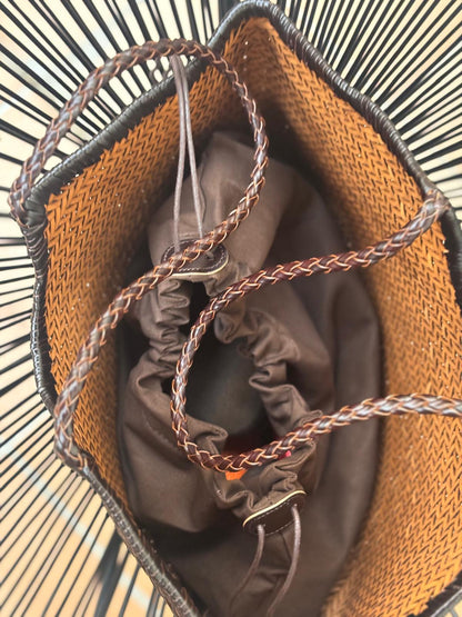 AMARA MAXI LEATHER BAG