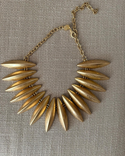 PIADONA COLLAR