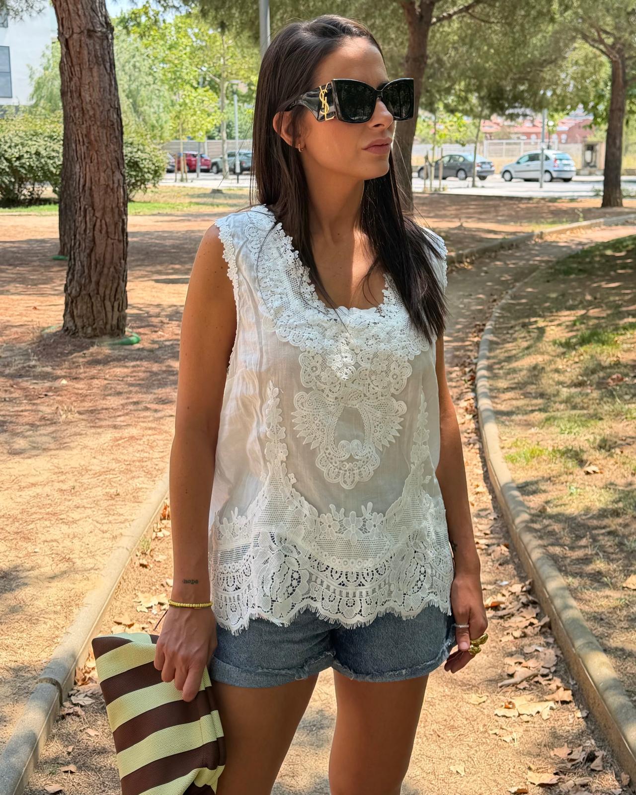 SHIRA TOP