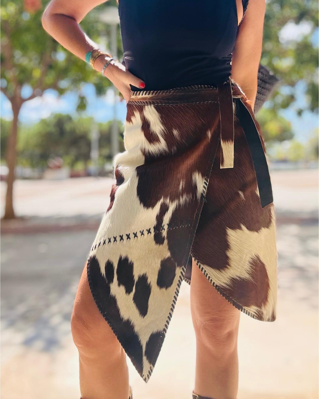 BEYOND SKIRT