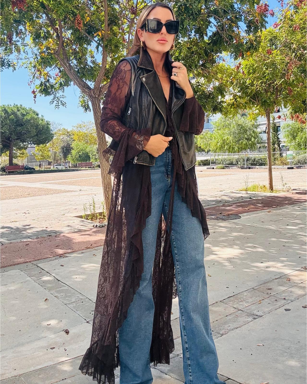 LACE KIMONO.