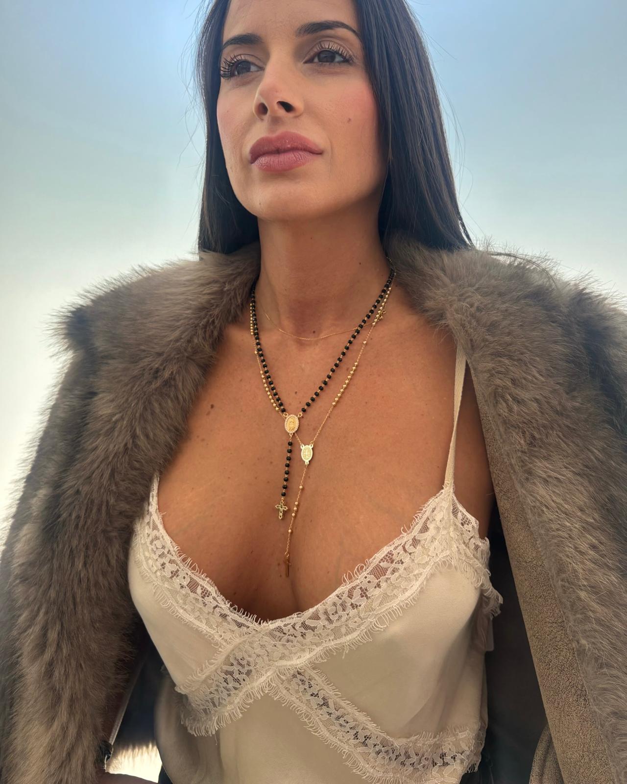 ROSARIO BLACK