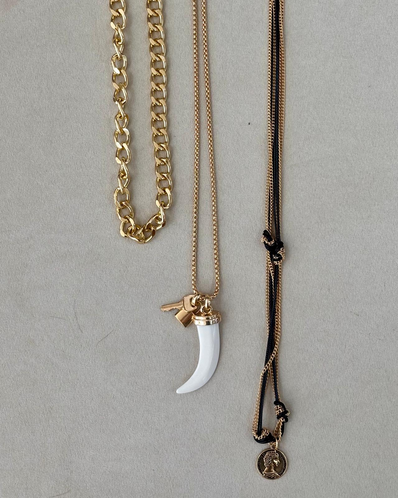 COLLAR EMBRUJO
