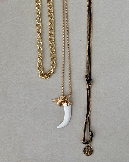 COLLAR EMBRUJO