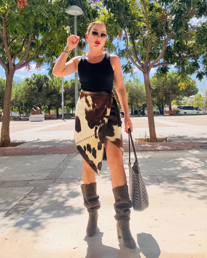 BEYOND SKIRT