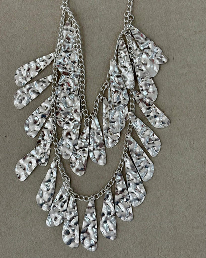 MACARENA COLLAR