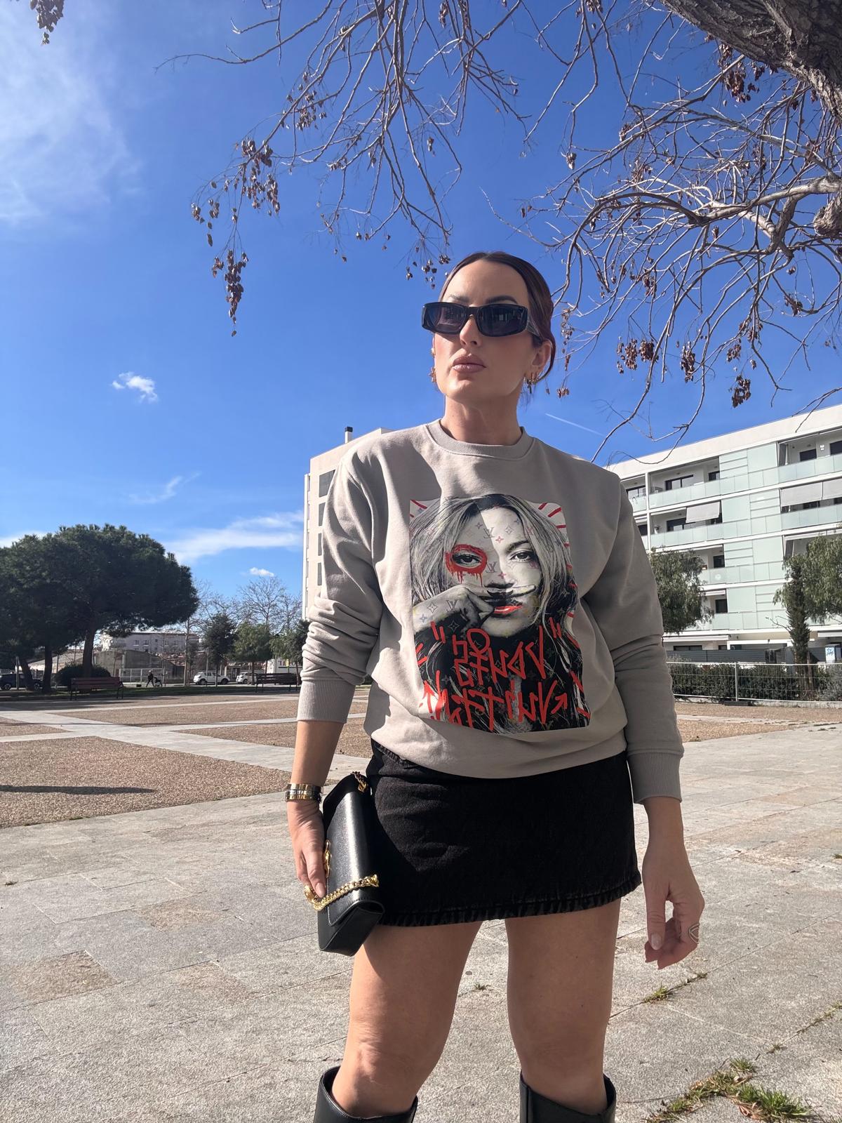 CUSTOM KATE HOODIE