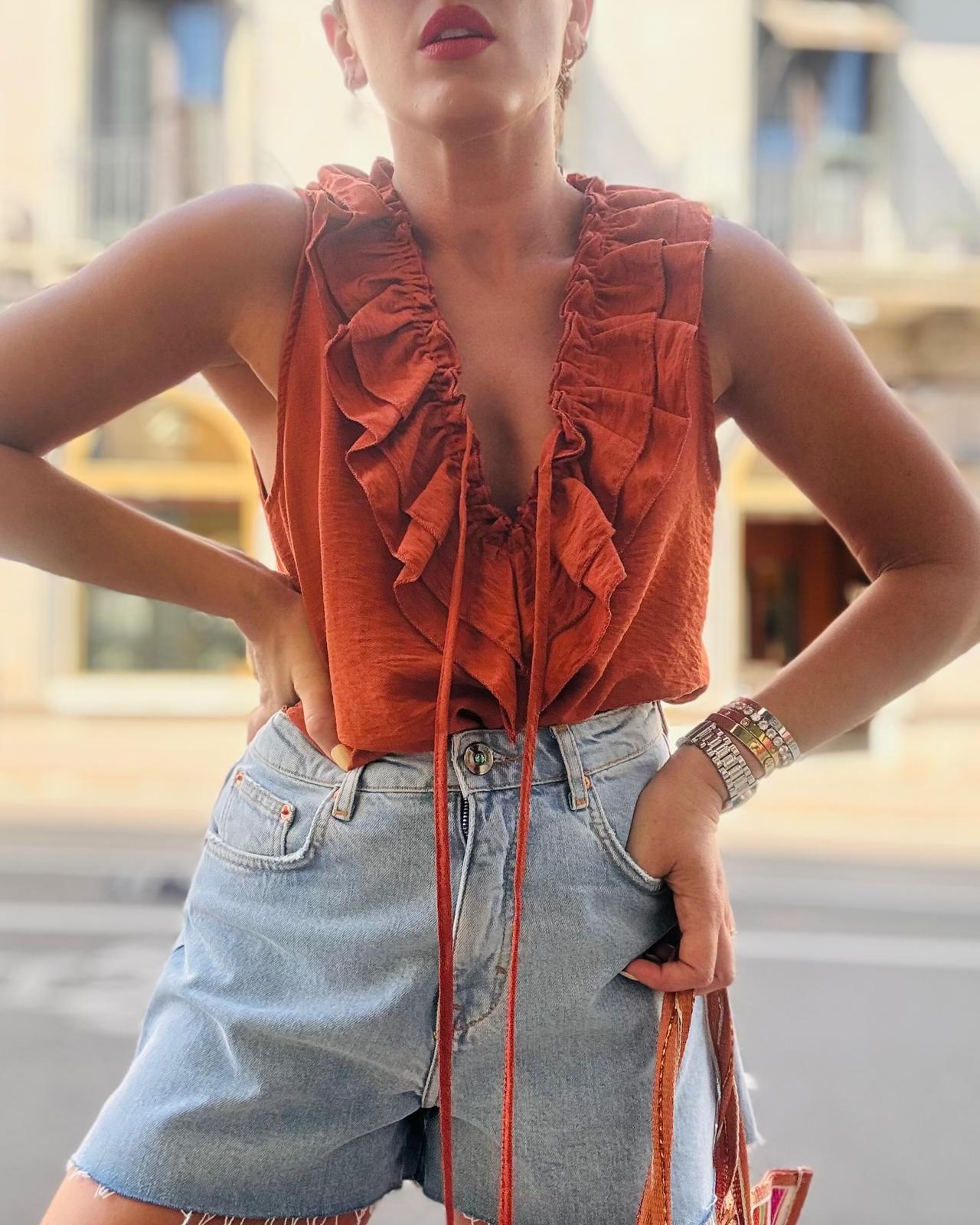 LUPE BLUSA