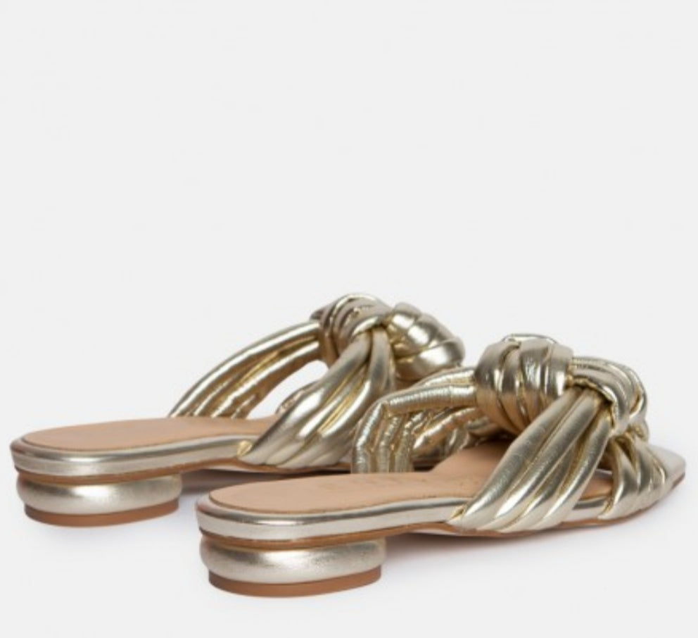 Cora Sandal