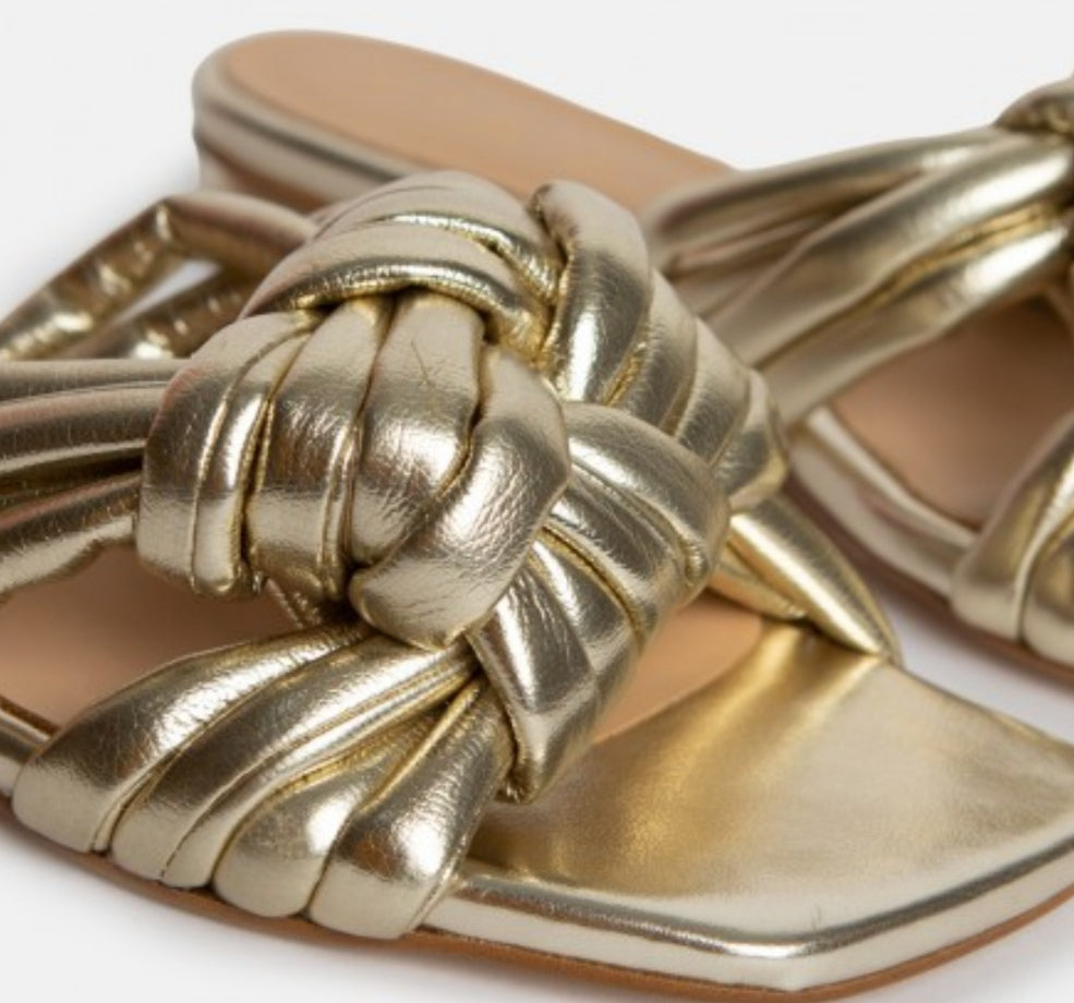 Cora Sandal