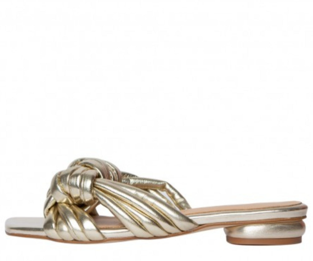 Cora Sandal